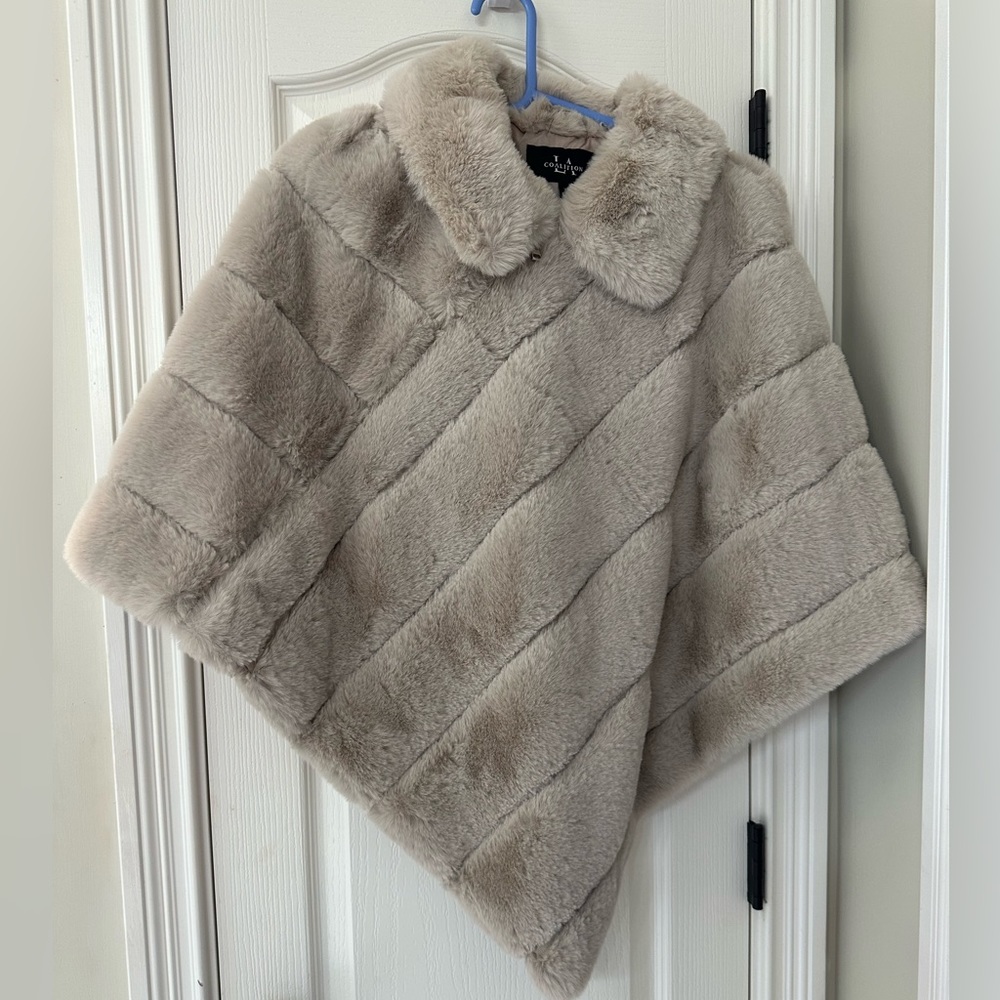 Luxurious Taupe Faux-Fur Poncho with Collar